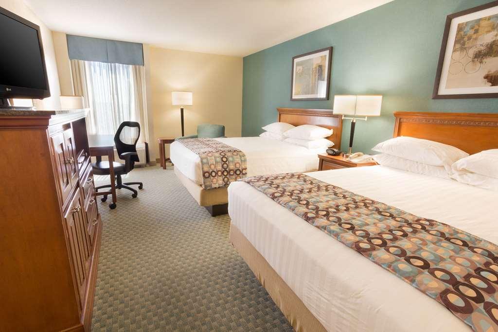 Drury Inn & Suites Birmingham Lakeshore Drive ห้อง รูปภาพ